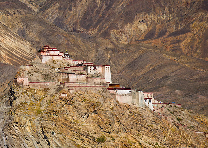 Die Festung von Gyantse - die feierliche Beständigkeit des alten Tibets