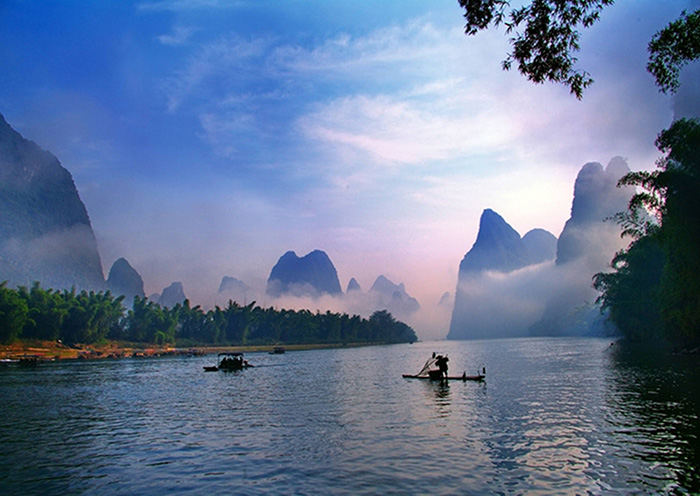 Freizeitkreuzfahrt auf dem malerischen Fluss Li