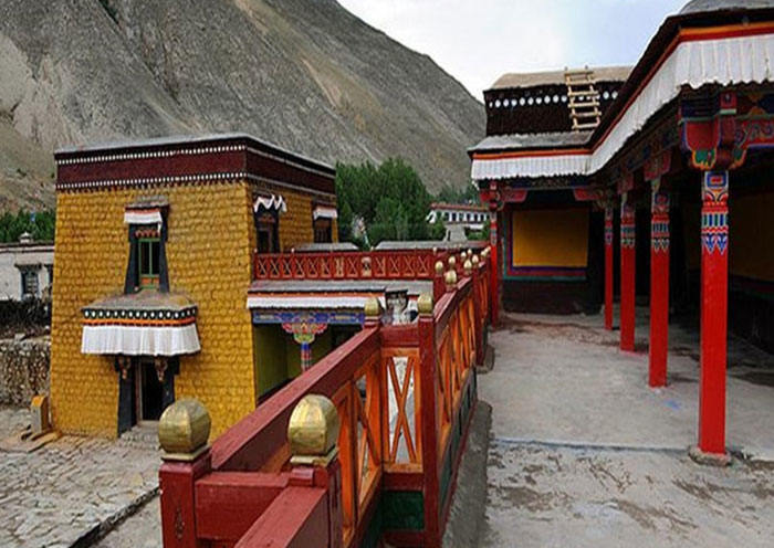 Nyemo Tunba – Herkunftsort der tibetischen Räucherstäbchen